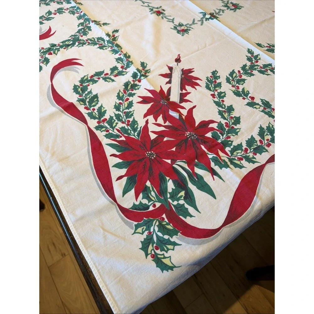 Vtg Mid-Century Modern Christmas Tablecloth Poinsettia Candles Holly 43